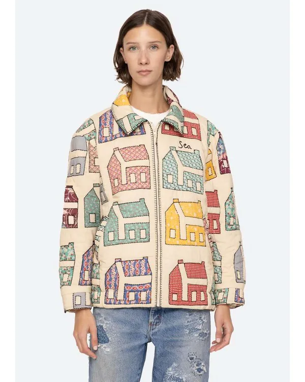 Amy Schumer NYC 2025 Colorful Sea Jacket